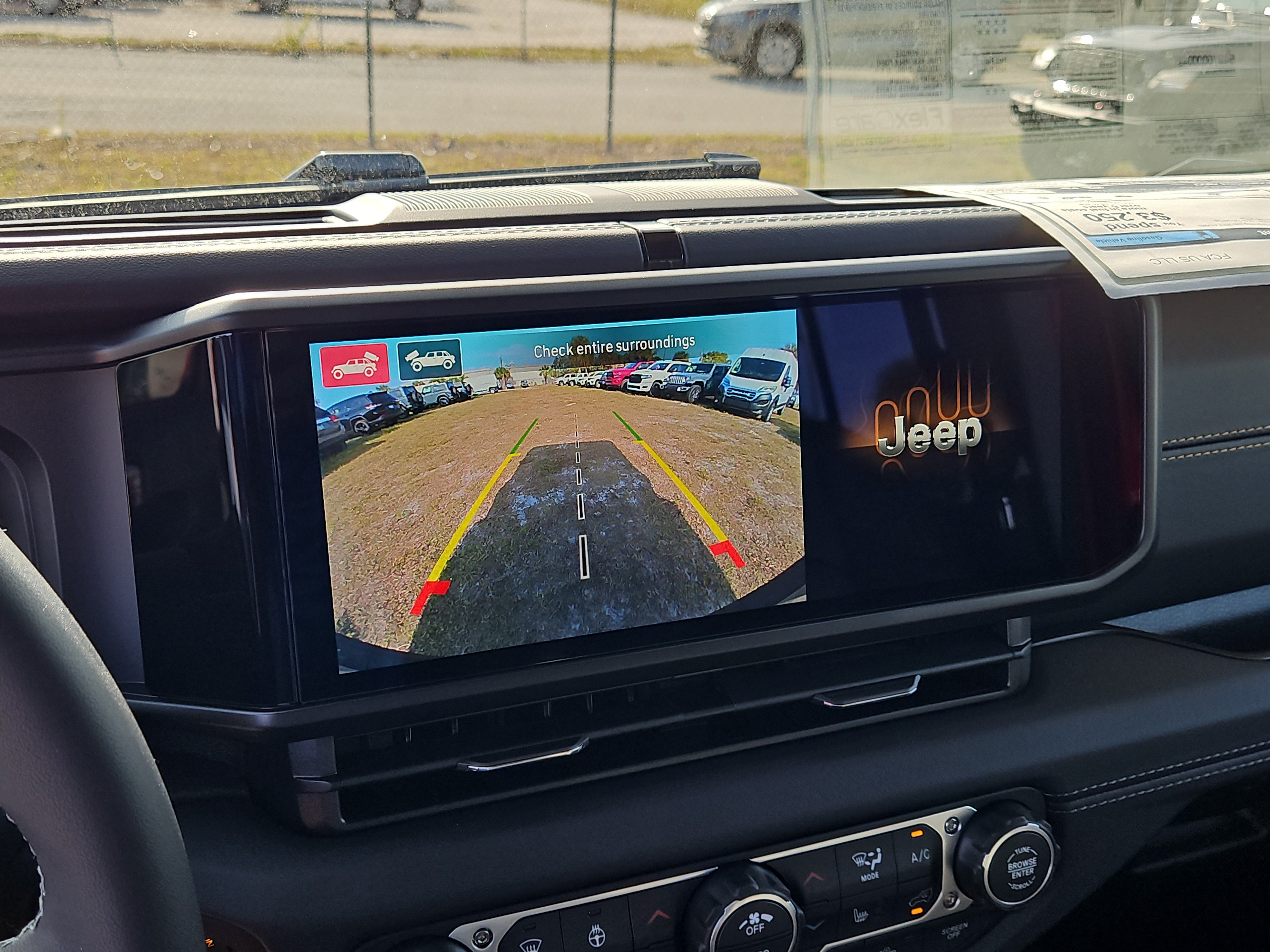 New 2026 Jeep Wrangler Unlimited Sahara AWD/4WD image 11