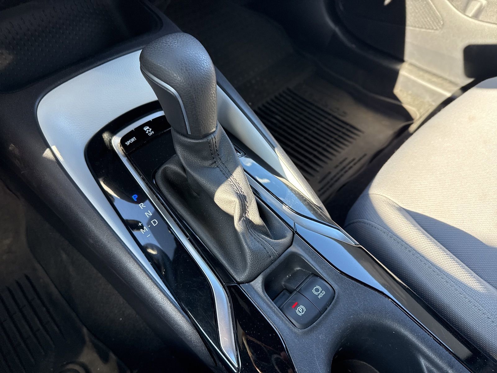 Used 2022 Toyota Corolla SE image 20