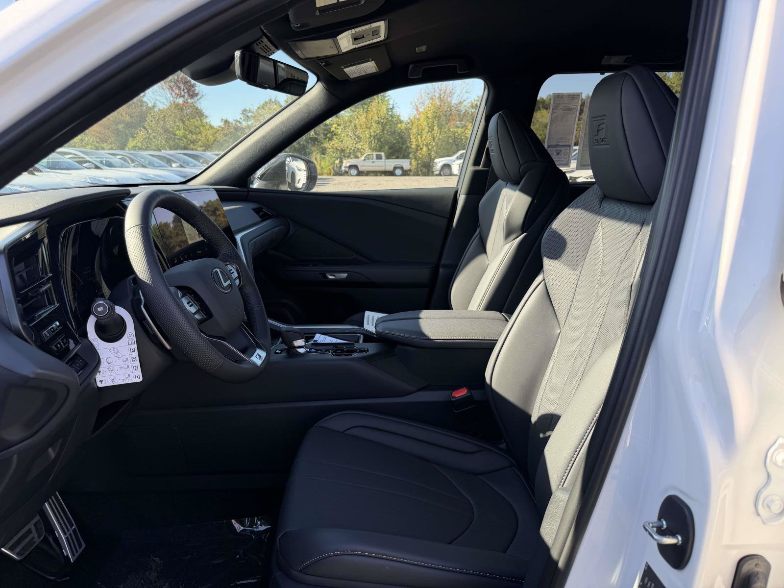 New 2026 Lexus TX 500h AWD w/ Technology Package image 12