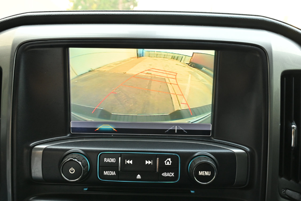 Used 2015 Chevrolet Silverado 1500 LTZ AWD/4WD image 18