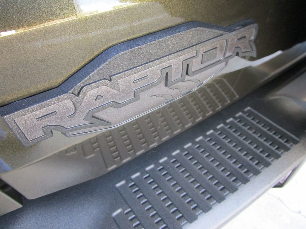 Used 2024 Ford Bronco Raptor w/ Interior Carbon Fiber Pack 6 image 12