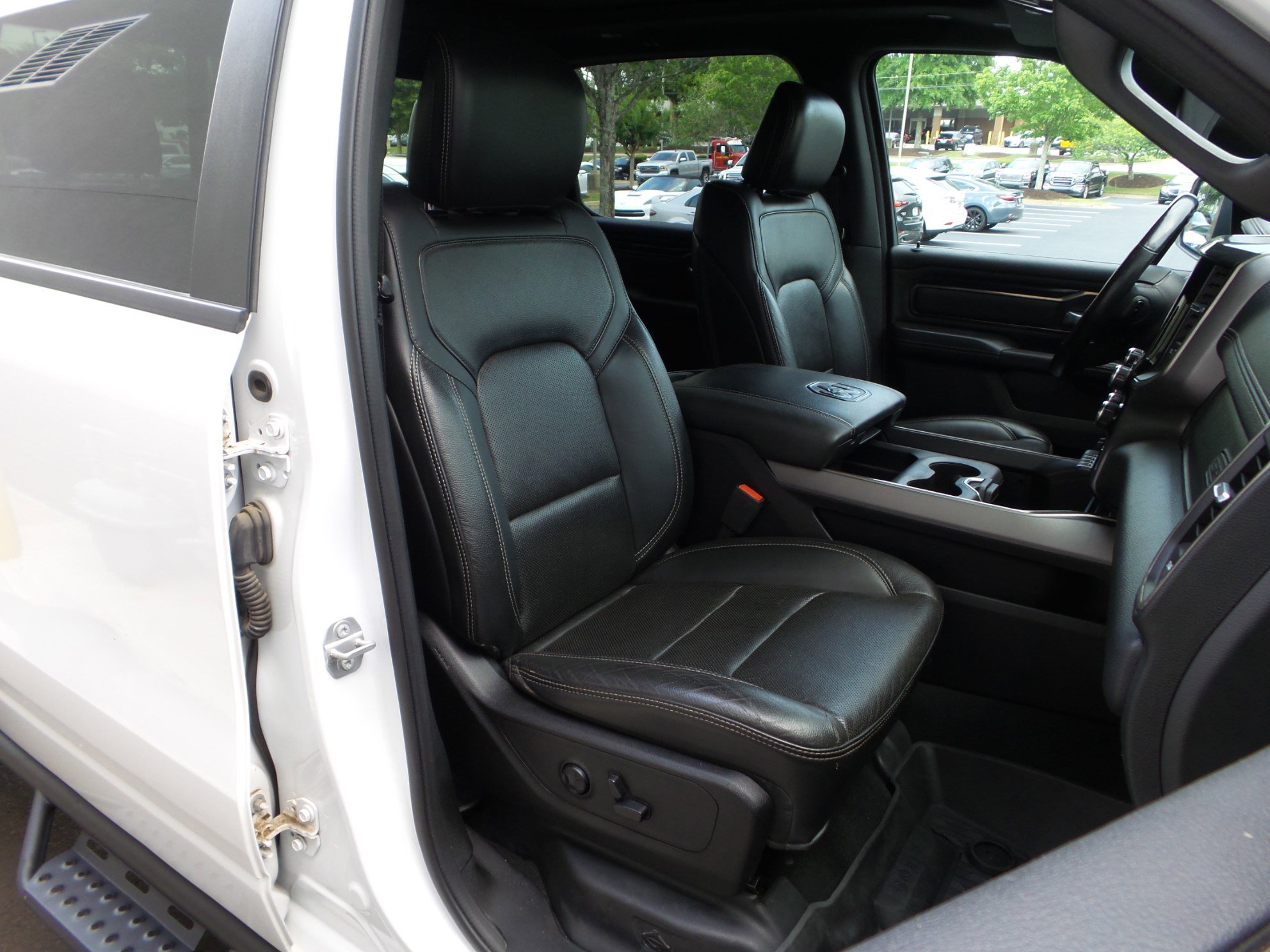 Used 2019 RAM 1500 Sport w/ Level 2 Equipment Group AWD/4WD image 17