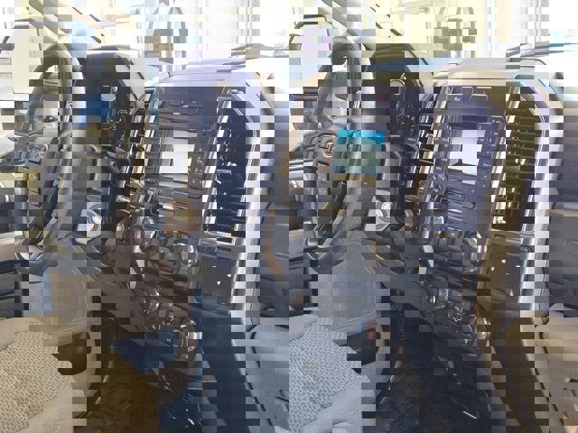 Used 2018 Ford F250 XLT AWD/4WD image 6