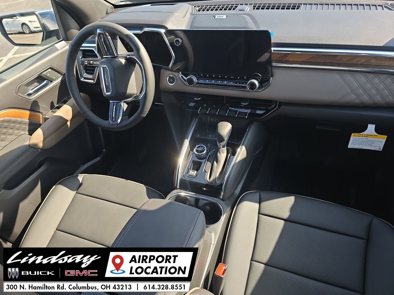 New 2025 GMC Canyon Denali w/ LPO, Denali Black Edition image 28