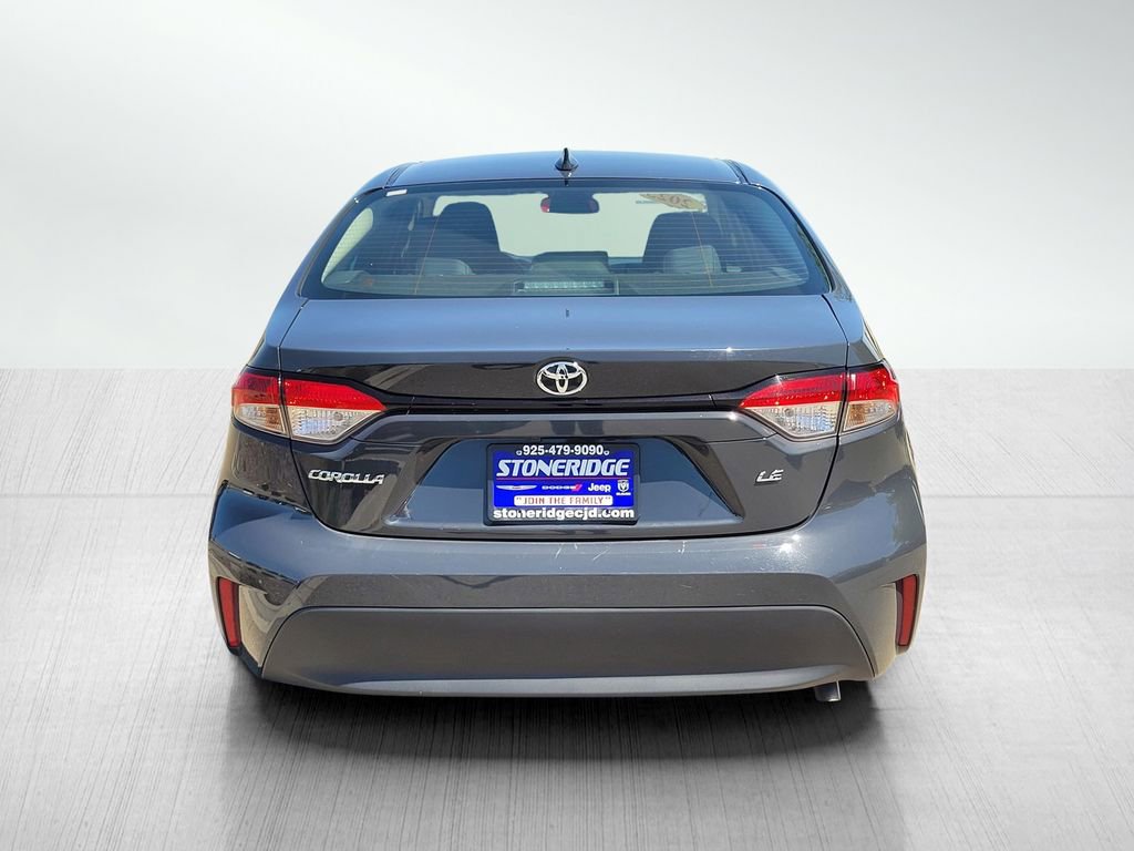 Used 2025 Toyota Corolla LE FWD image 5
