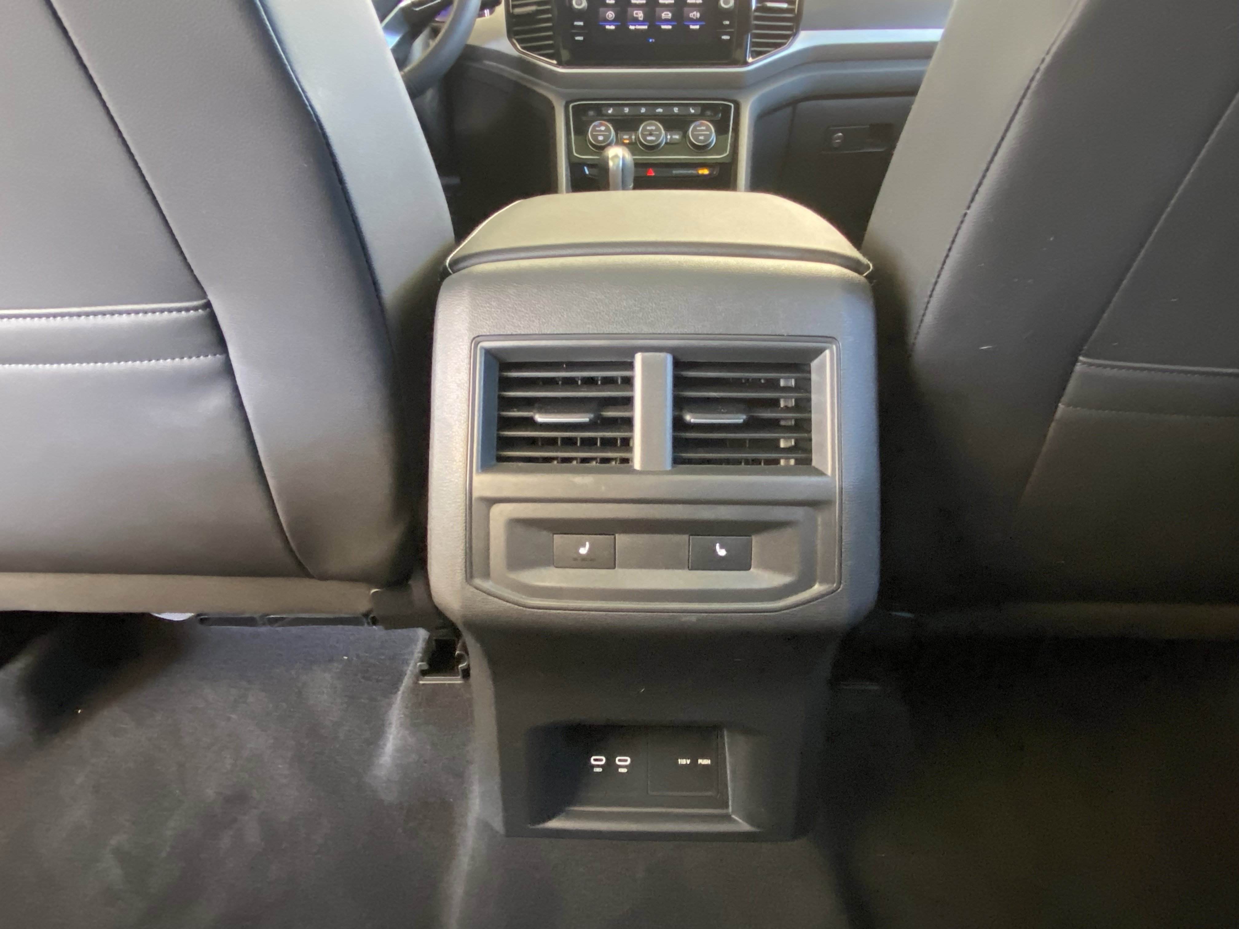 Certified 2023 Volkswagen Atlas Cross Sport SEL Premium R-Line AWD/4WD image 42