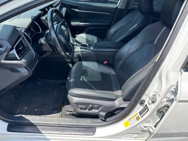 Used 2020 Toyota Camry XSE w/ Driver Assist Package FWD image 6