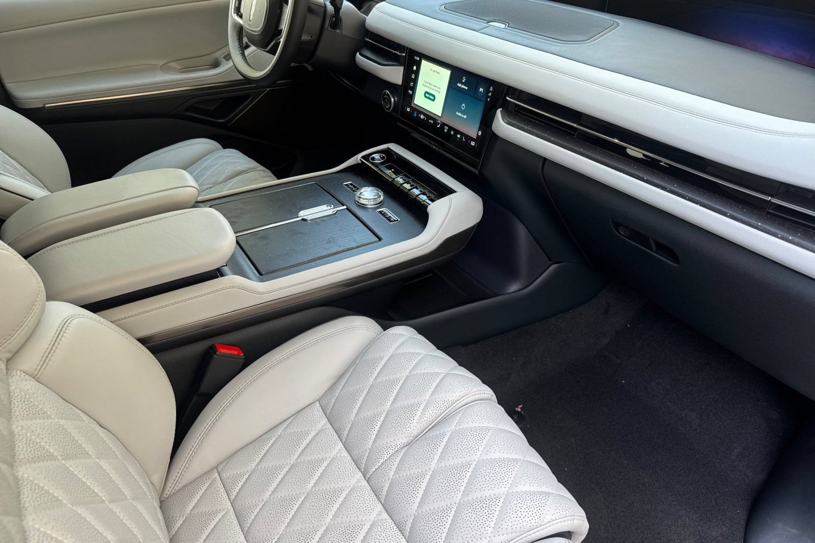 New 2027 Lincoln Navigator L Black Label AWD/4WD image 13