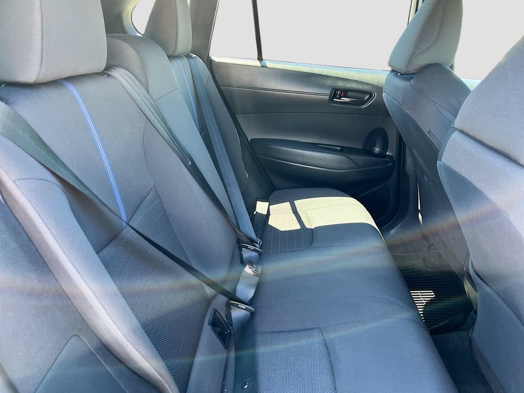 Used 2025 Toyota Corolla Cross AWD Hybrid image 27