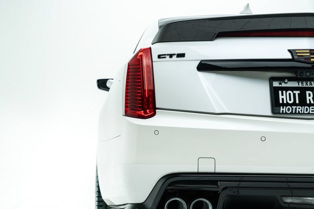 Used 2018 Cadillac CTS V w/ Carbon Fiber Package RWD image 17