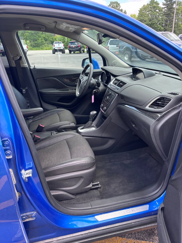 Used 2015 Buick Encore FWD image 11