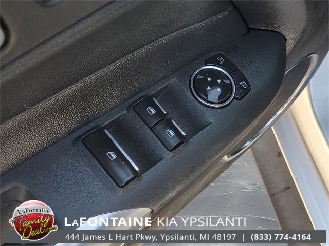 Used 2018 Ford Mustang Premium image 15