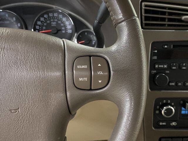 Used 2005 Buick Rendezvous CX image 24