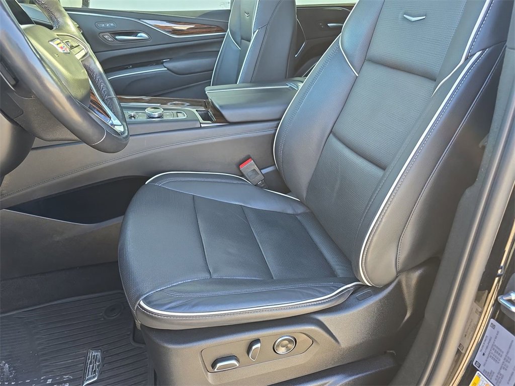 Certified 2023 Cadillac Escalade Premium Luxury image 20