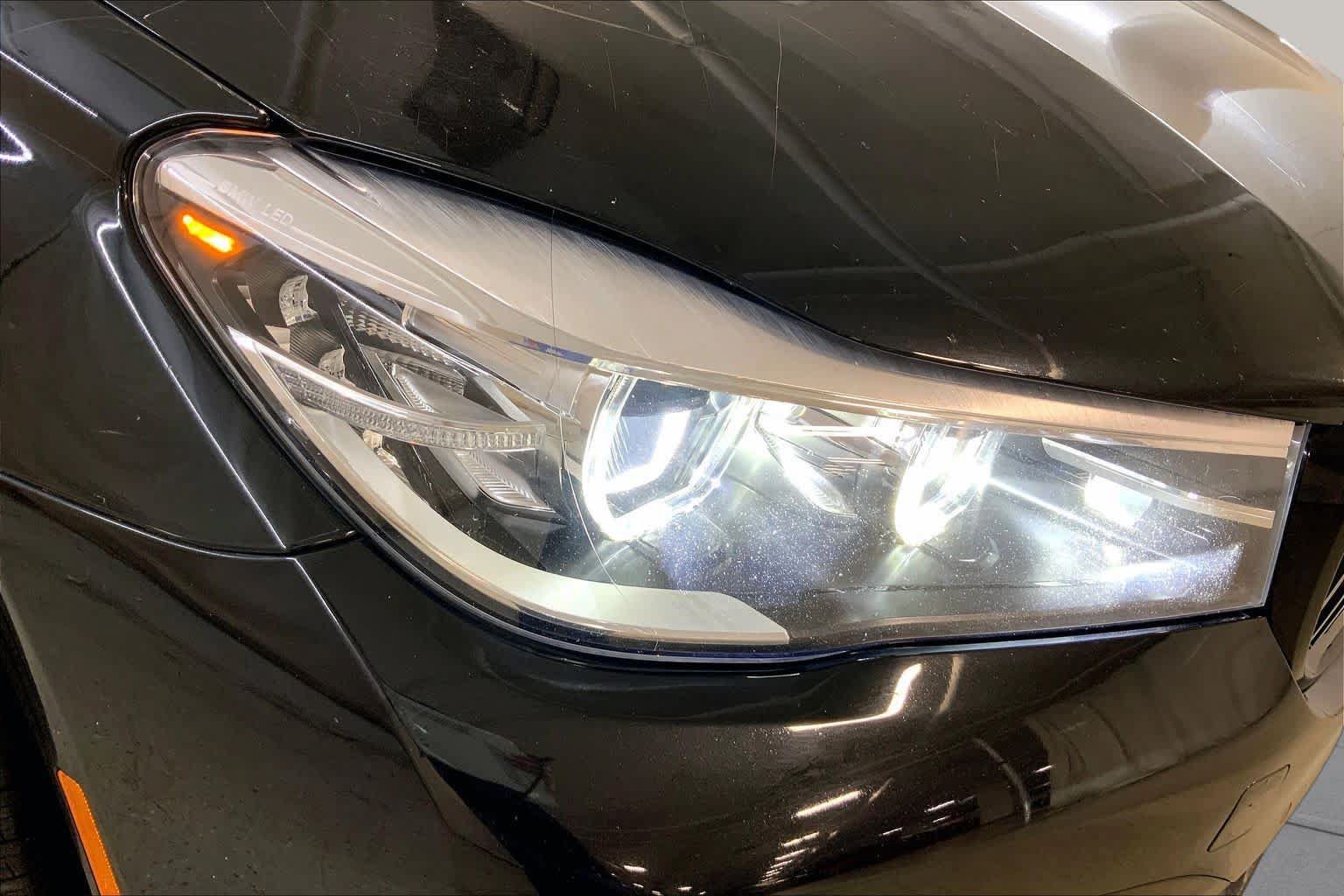 Used 2019 BMW 740i xDrive w/ M Sport Package AWD/4WD image 27