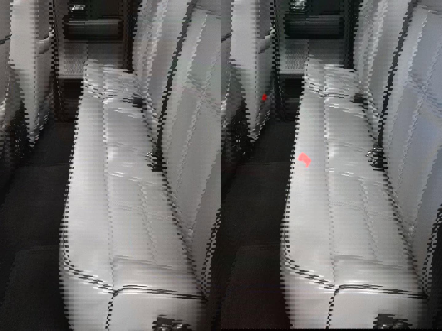 Used 2008 Lincoln Mark LT 4x4 image 7