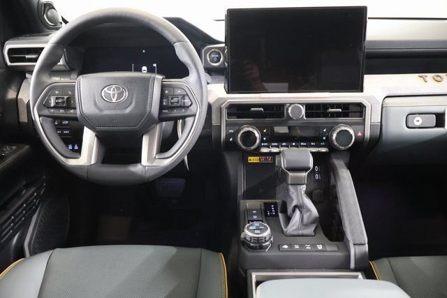 New 2026 Toyota 4Runner Trailhunter AWD/4WD image 16