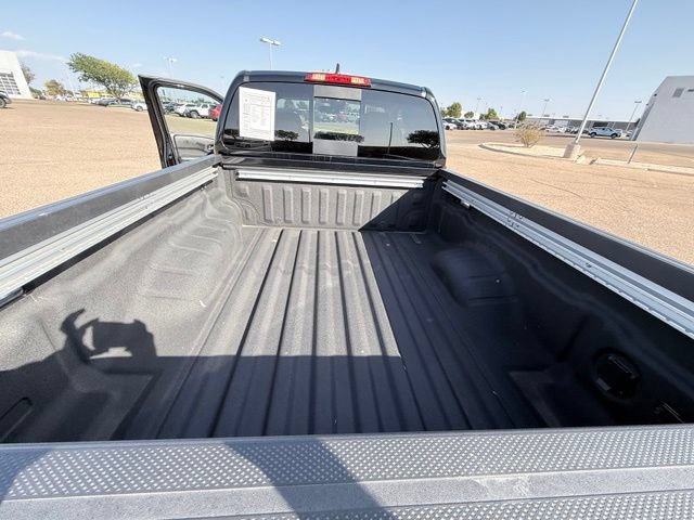 Certified 2025 Nissan Frontier SV w/ SV Convenience Package RWD image 17