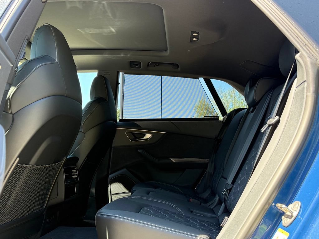 New 2026 Audi SQ8 Prestige AWD/4WD image 23
