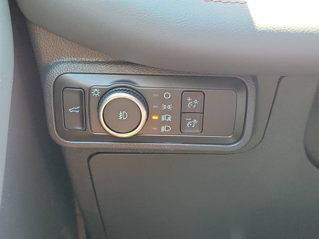 Used 2026 Ford Explorer Active w/ Active Comfort Package RWD image 14