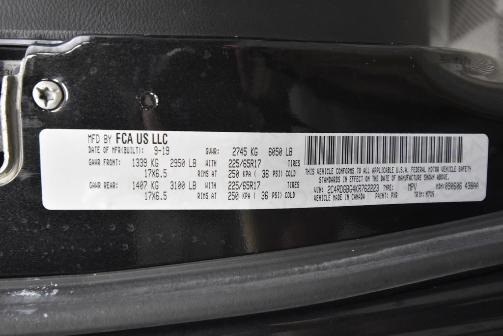 Used 2019 Dodge Grand Caravan SE FWD image 25