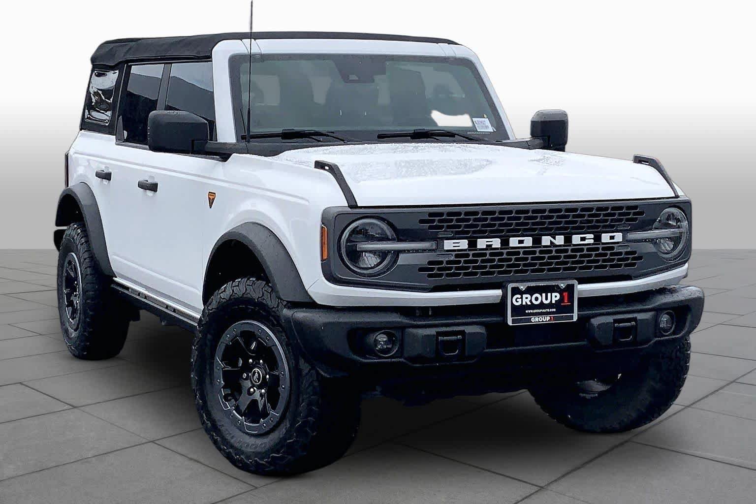 Used 2022 Ford Bronco Badlands AWD/4WD image 3