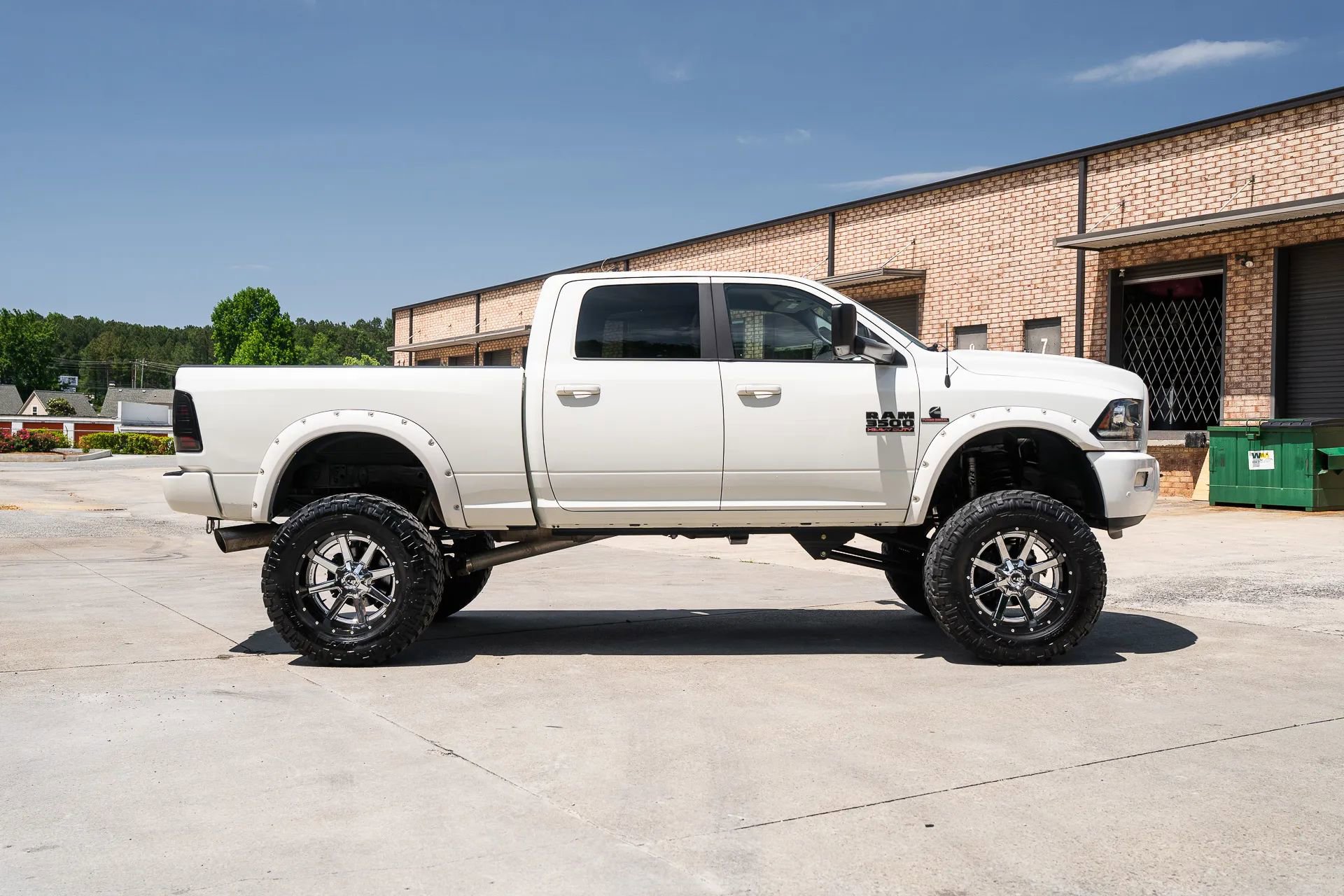 Used 2016 RAM 3500 Laramie w/ Sport Appearance Group AWD/4WD image 13