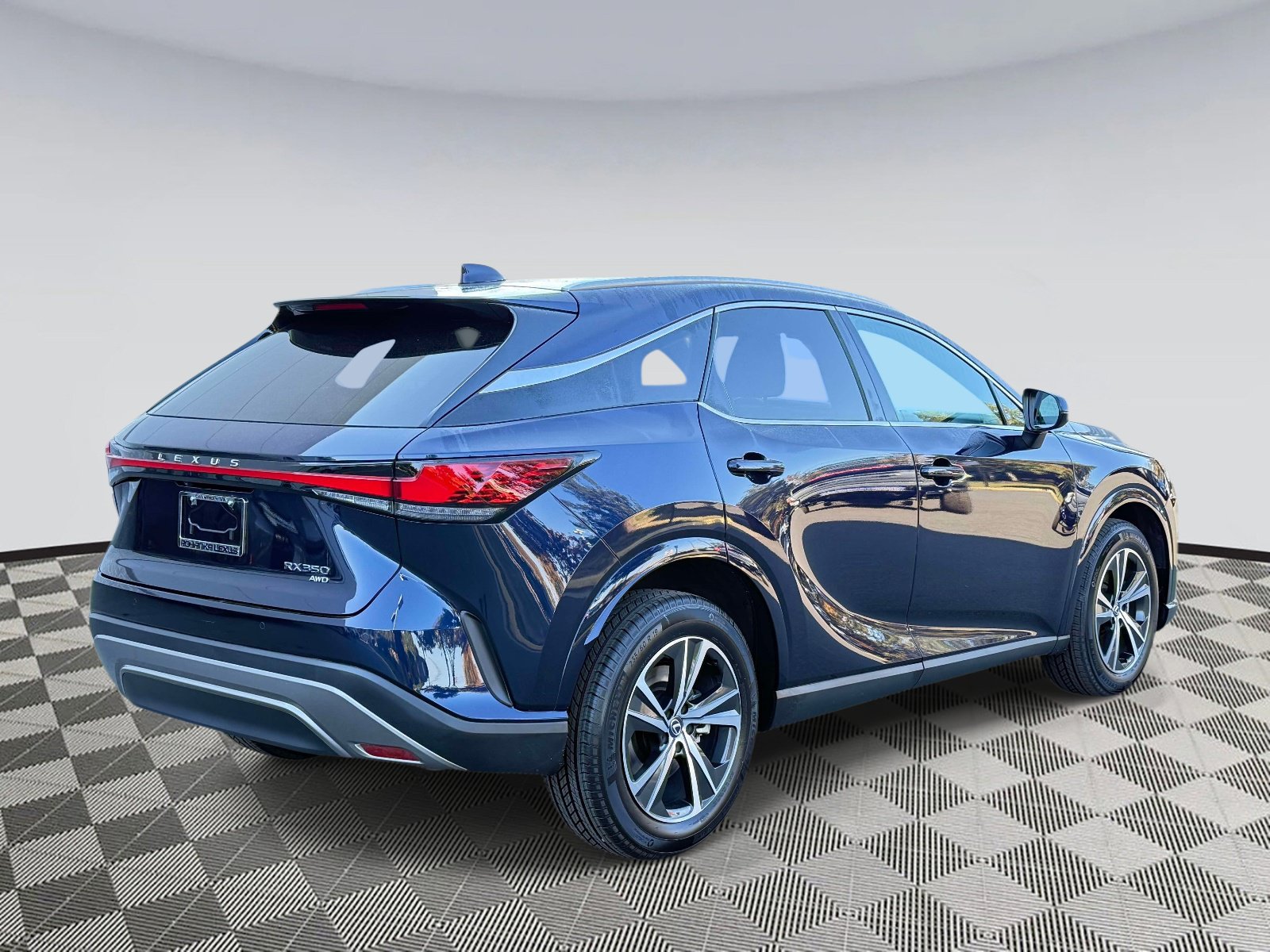 Used 2024 Lexus RX 350 Premium w/ Accessory Package (Z1) AWD/4WD image 2