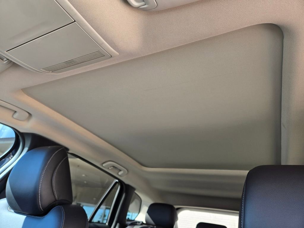 Used 2023 MAZDA CX-50 2.5 S w/ Convenience Package image 13