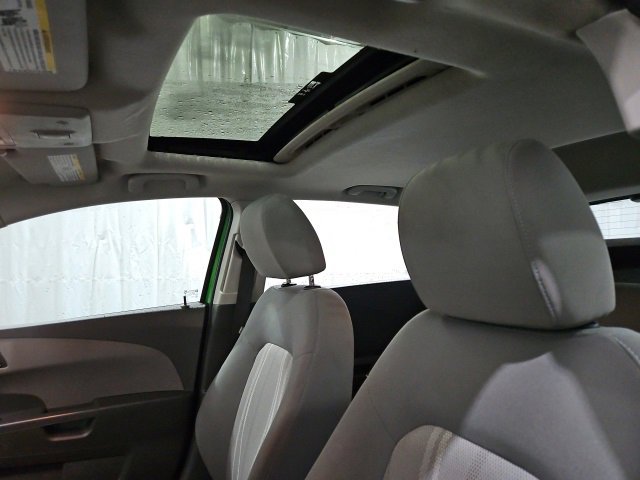 Used 2015 Chevrolet Sonic LT image 23