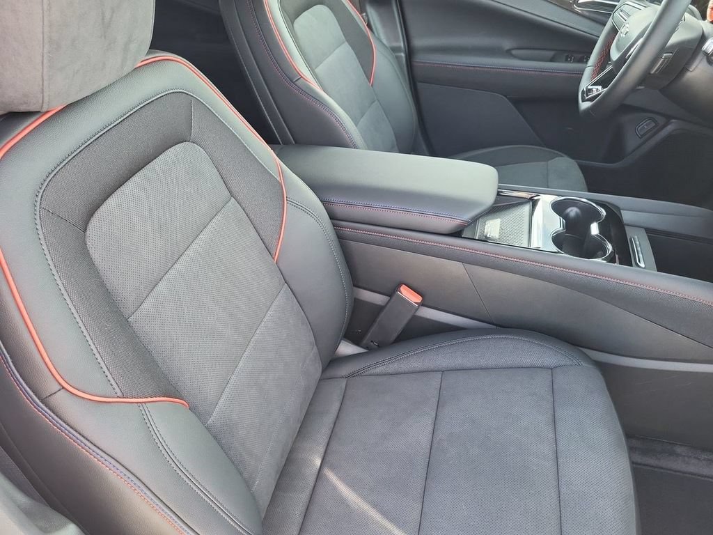 New 2026 Chevrolet Blazer EV RS AWD/4WD image 33