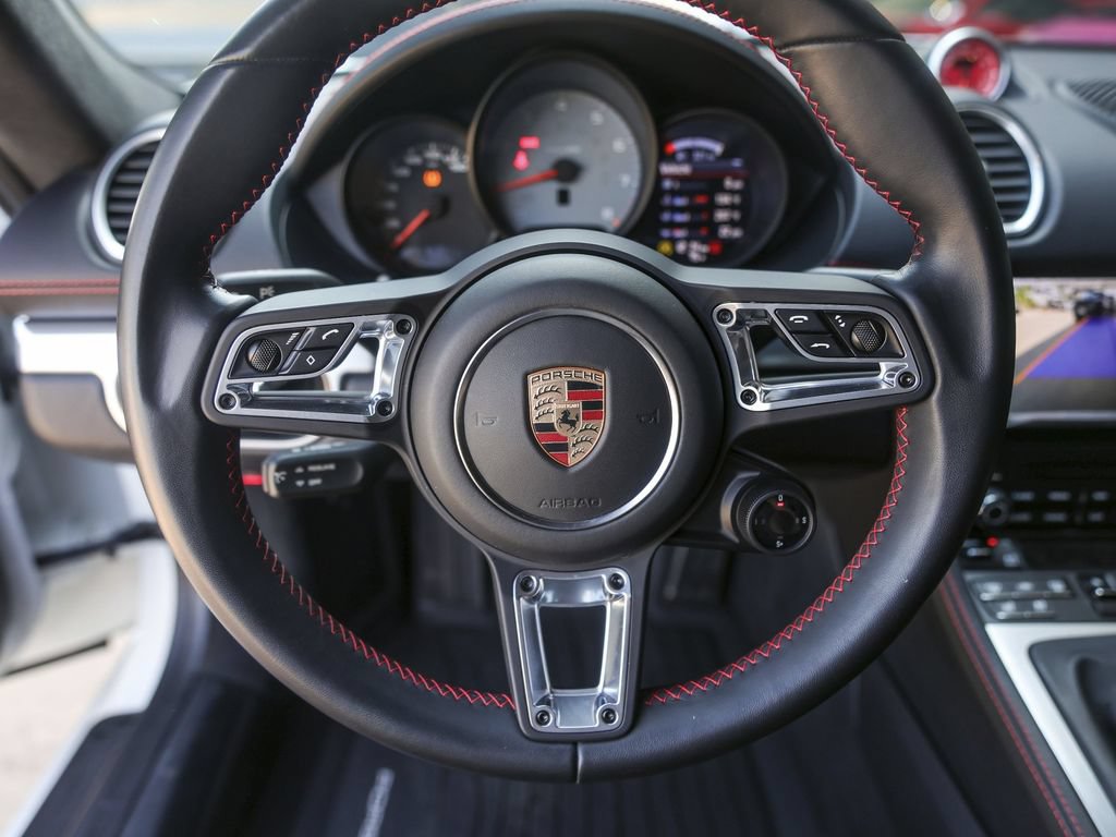 Certified 2025 Porsche 718 Cayman S RWD image 21