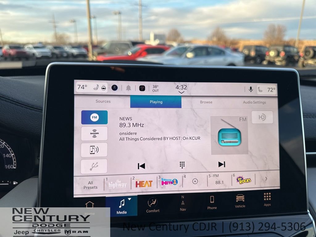 New 2026 Jeep Compass Limited w/ Sun, Sound & Navigation Group image 36