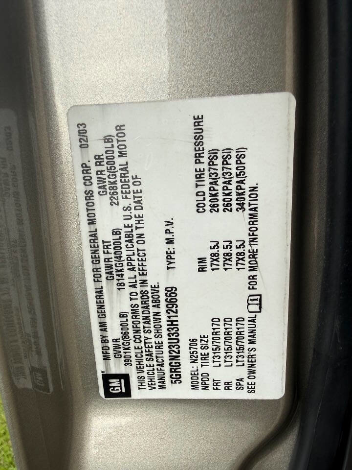 Used 2003 HUMMER H2 w/ Preferred Equipment Group AWD/4WD image 11