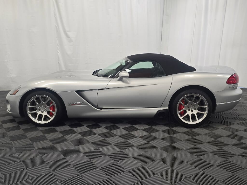 Used 2005 Dodge Viper SRT-10 w/ Mamba Edition Group image 2