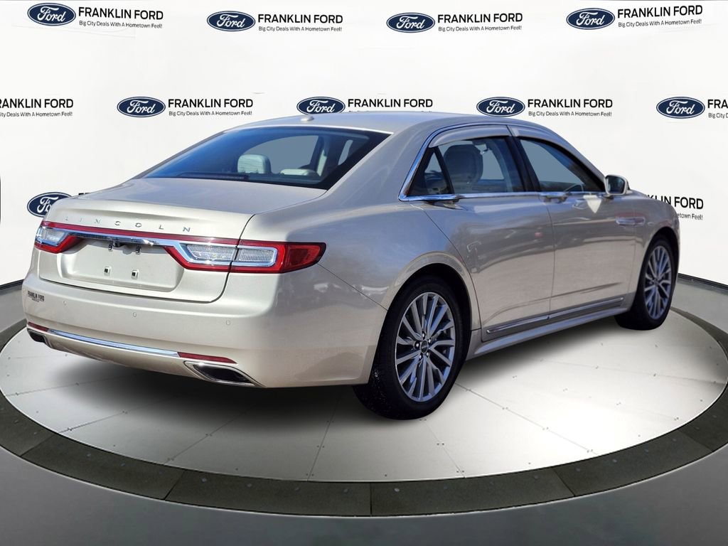 Used 2017 Lincoln Continental Select w/ Climate Package image 5