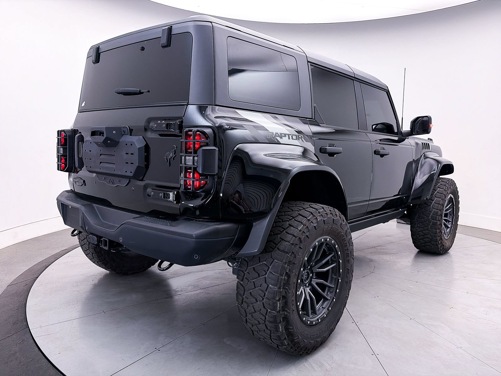 Used 2024 Ford Bronco Raptor w/ Interior Carbon Fiber Pack 6 AWD/4WD image 21