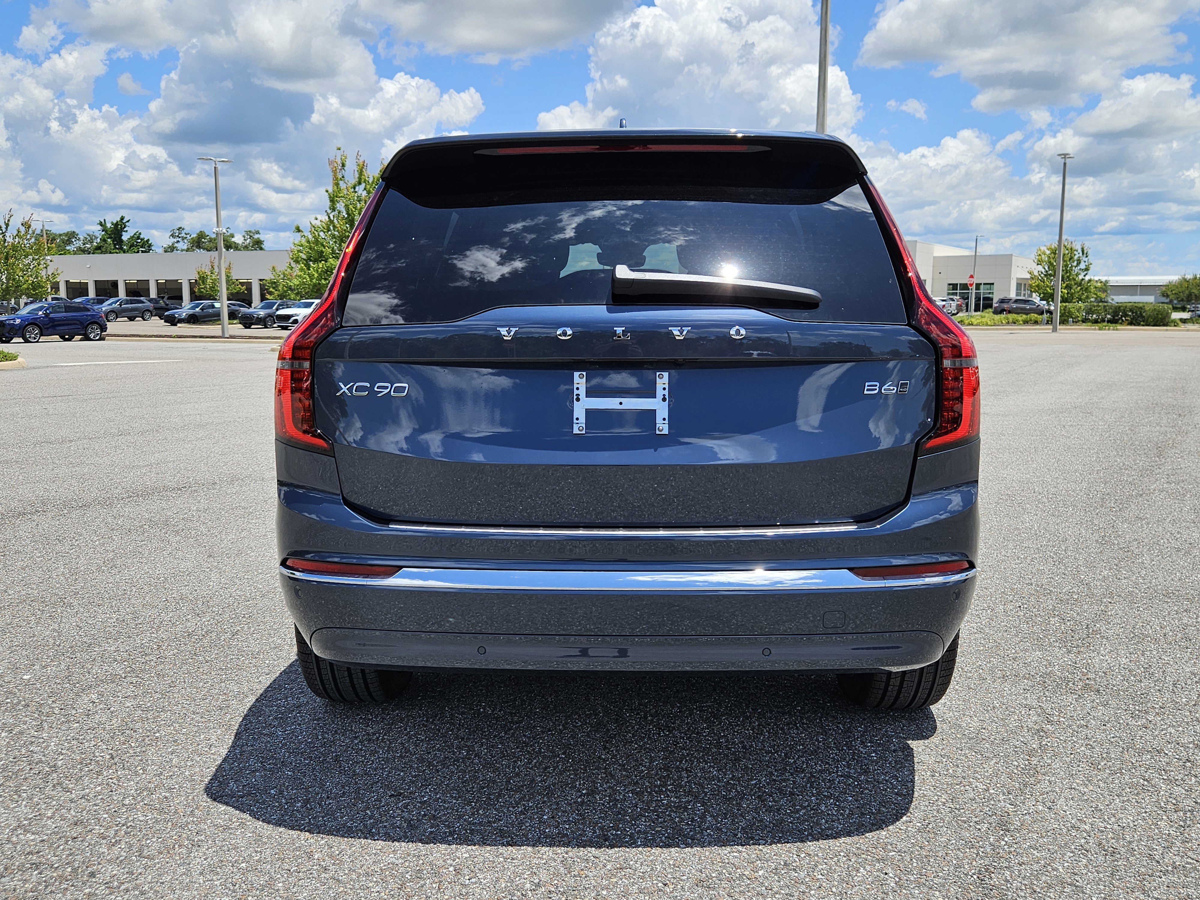 New 2026 Volvo XC90 B6 Plus image 6