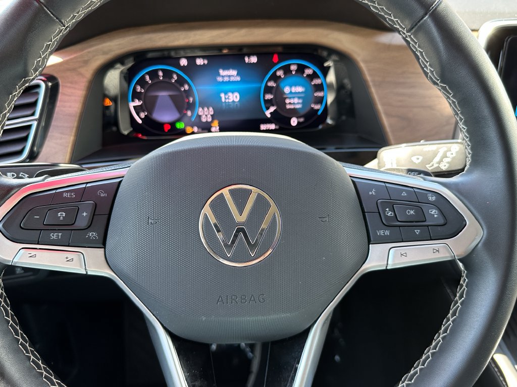 Used 2025 Volkswagen Atlas SE FWD image 25