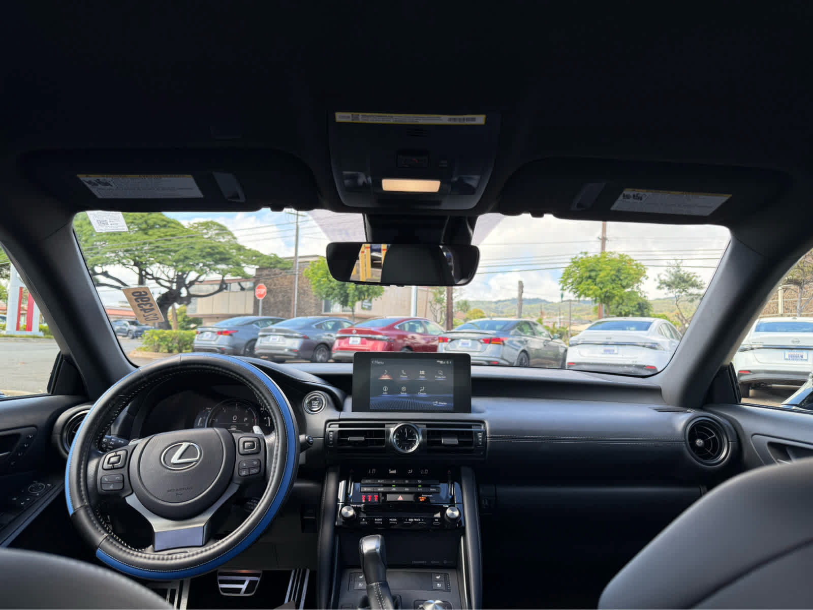 Used 2025 Lexus IS 350 F Sport RWD image 10