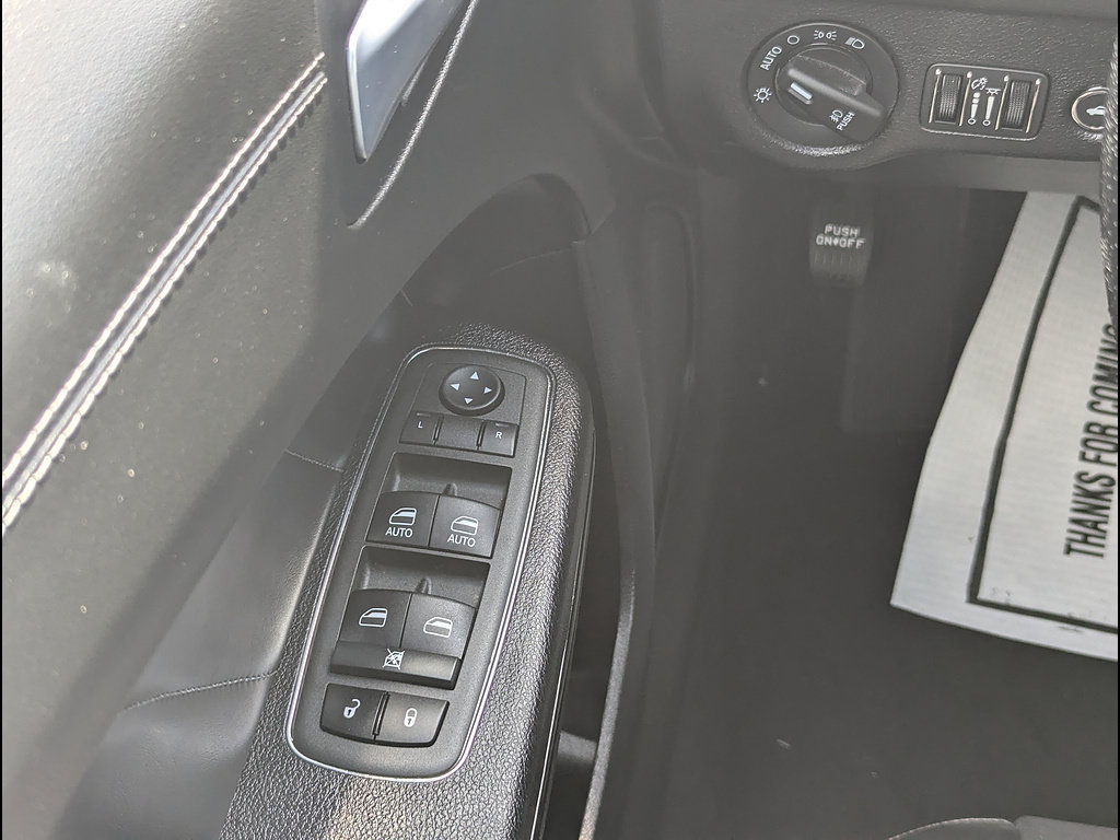 Used 2023 Dodge Charger R/T w/ Plus Group RWD image 30