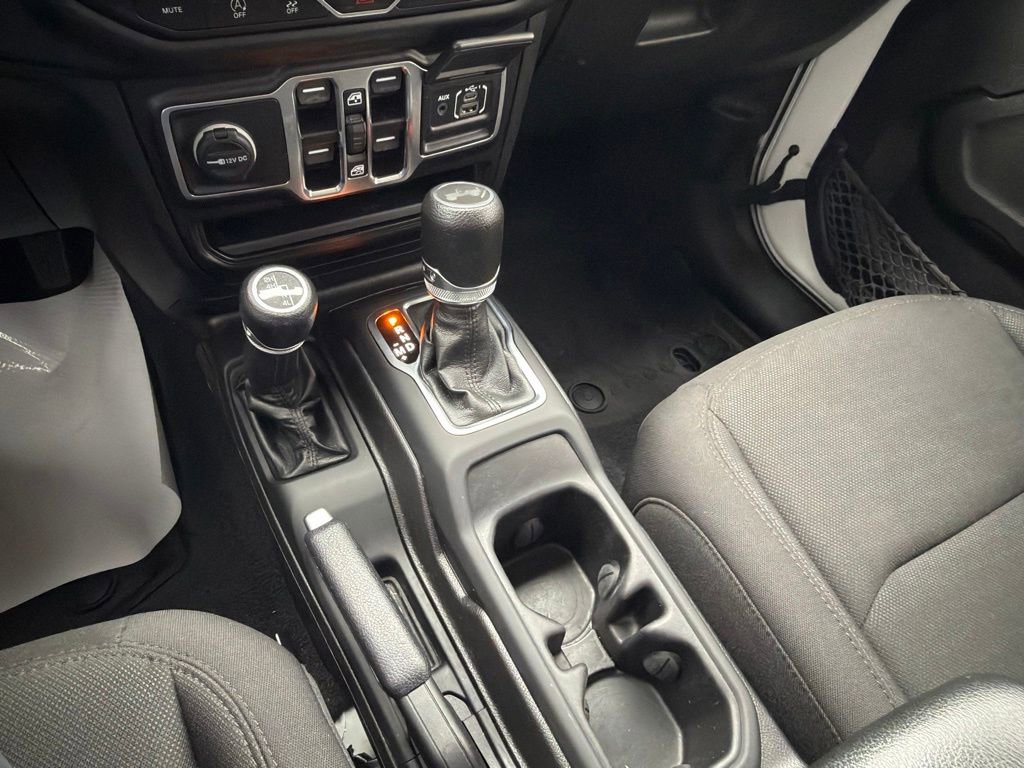 Used 2022 Jeep Wrangler Unlimited Sport image 36