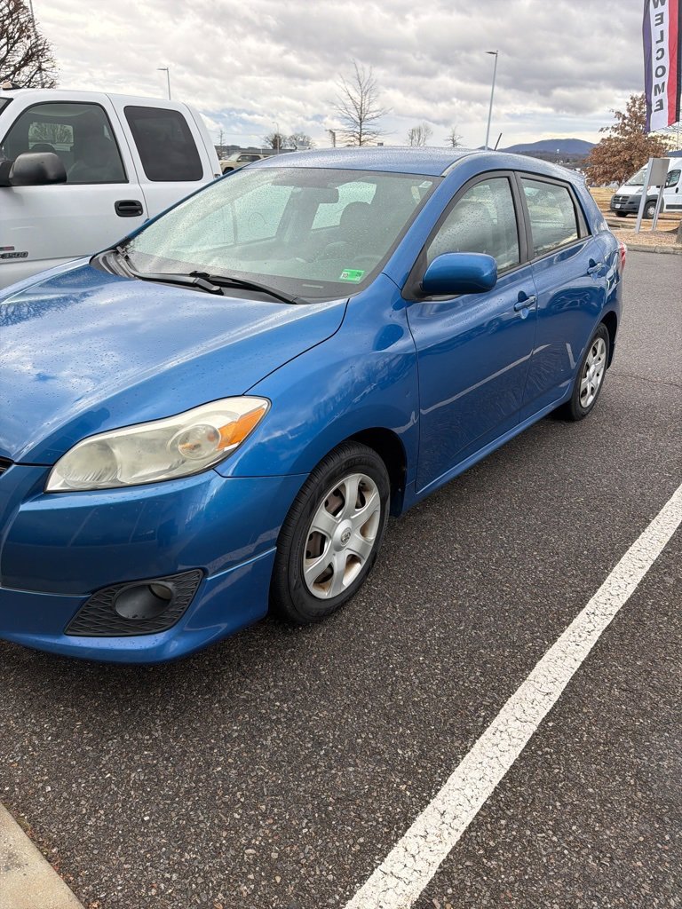 Used 2009 Toyota Matrix S image 2