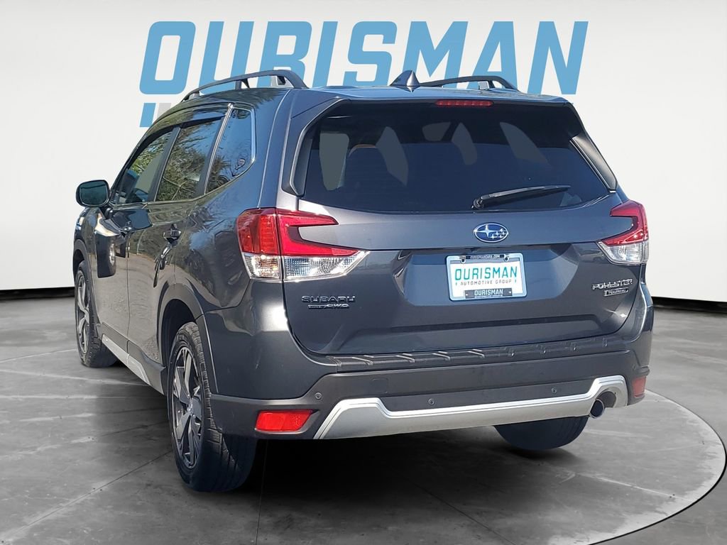 Used 2020 Subaru Forester Touring image 4