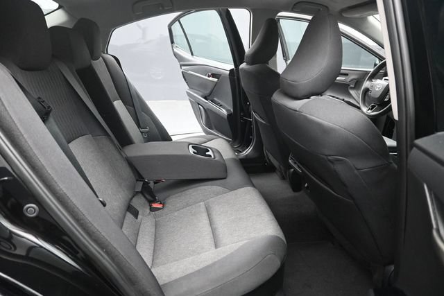 Used 2025 Toyota Camry LE w/ Convenience Package FWD image 32
