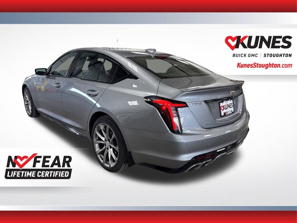 Used 2024 Cadillac CT5 V image 9