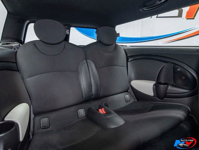 Used 2014 MINI Cooper Clubman S image 19