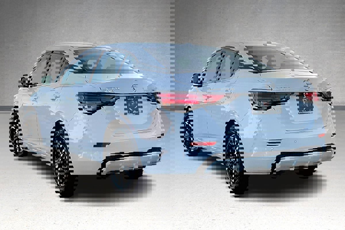 Used 2024 Nissan Sentra SV image 31