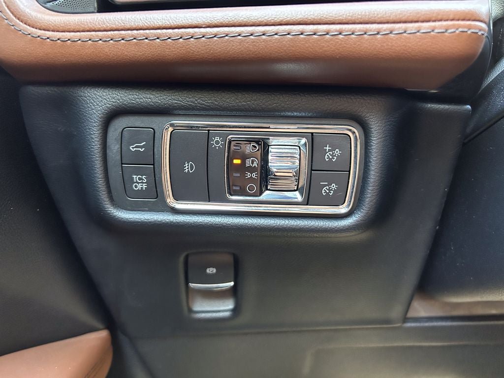 Used 2021 Lincoln Nautilus Reserve w/ Equipment Group 202A AWD/4WD image 32