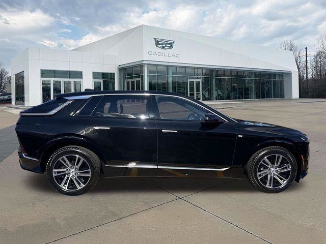 New 2026 Cadillac Lyriq Luxury w/ LPO, Floor Liner Package RWD image 2